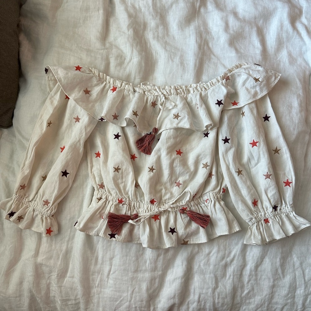 MAJORELLE off the shoulder star top